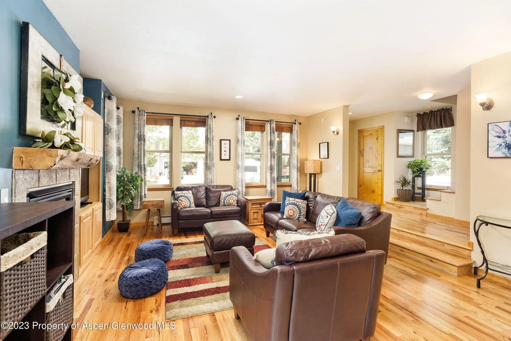 3 of 31 - 408 Meadow Court, Basalt, CO