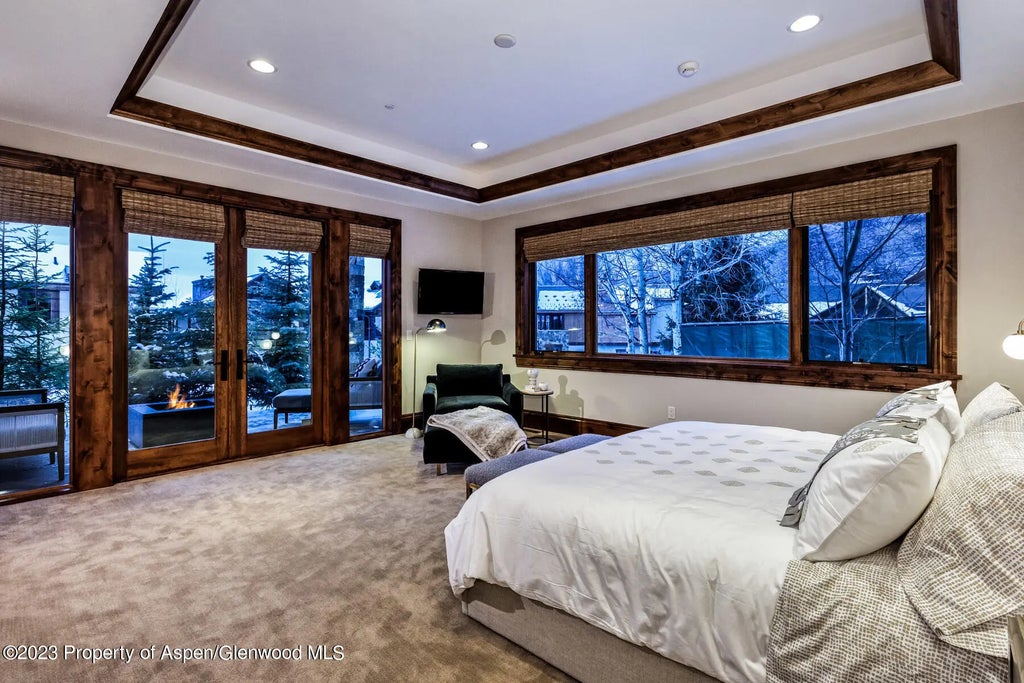 15 of 32 - 537 Race Street, Aspen, CO