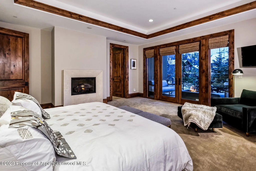 16 of 32 - 537 Race Street, Aspen, CO