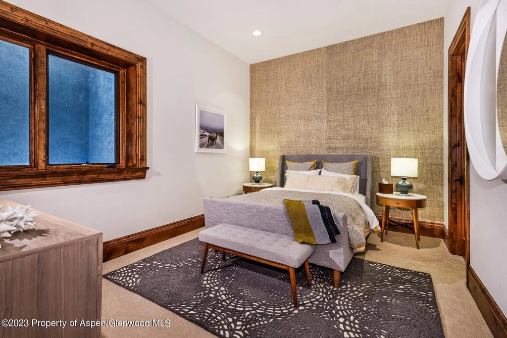 23 of 32 - 537 Race Street, Aspen, CO