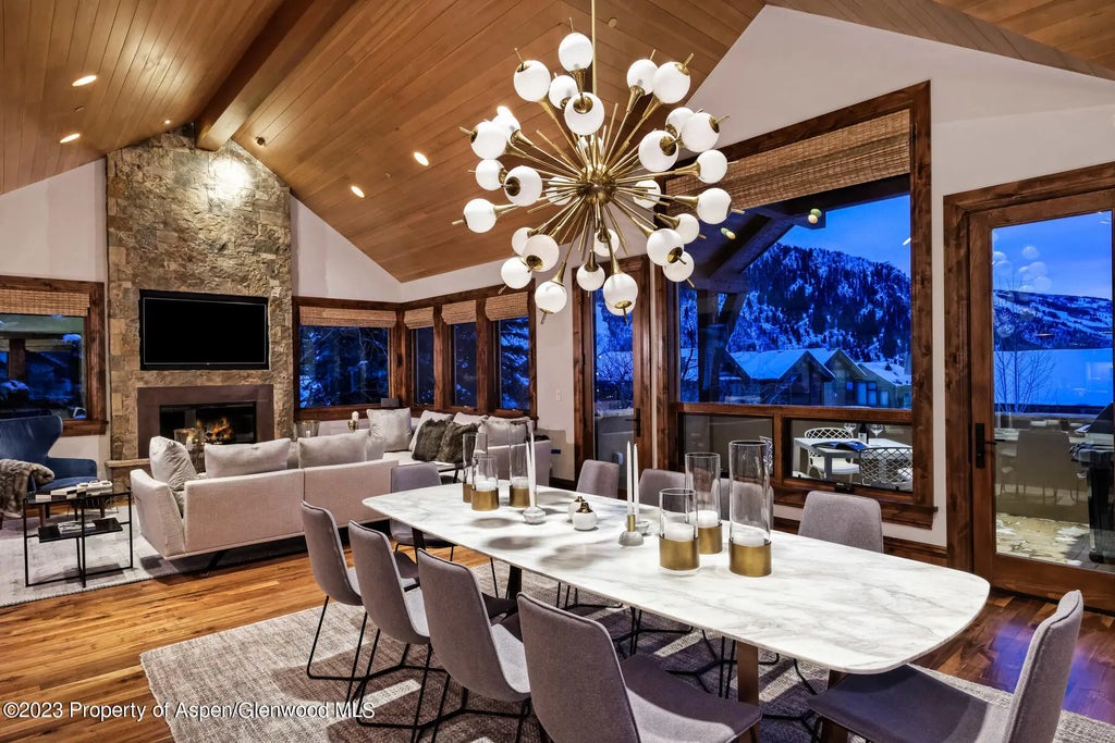 4 of 32 - 537 Race Street, Aspen, CO