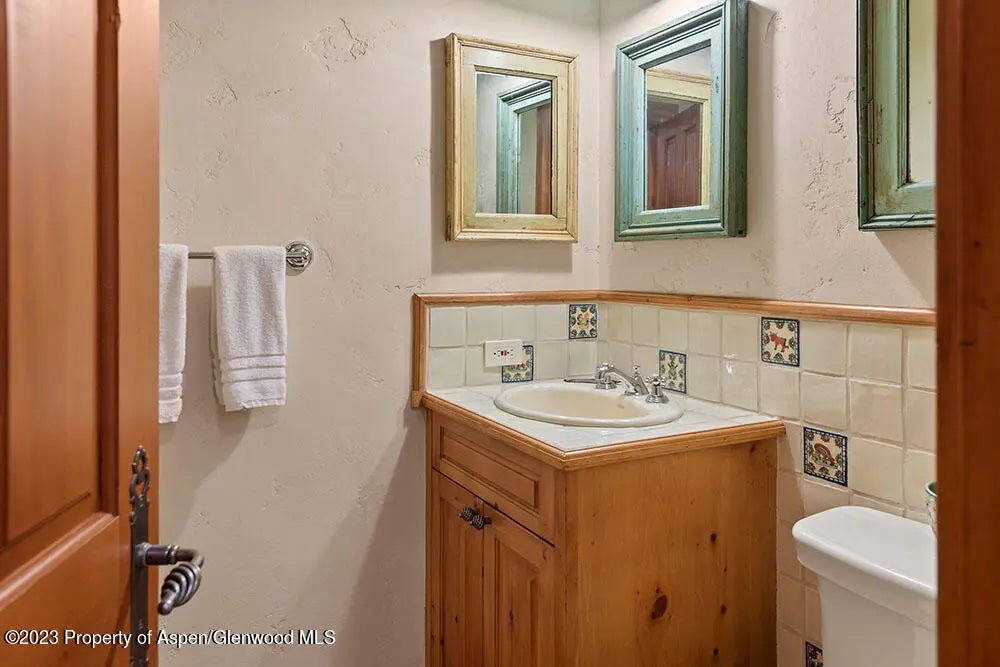 34 of 48 - 730 Bay Street, Aspen, CO