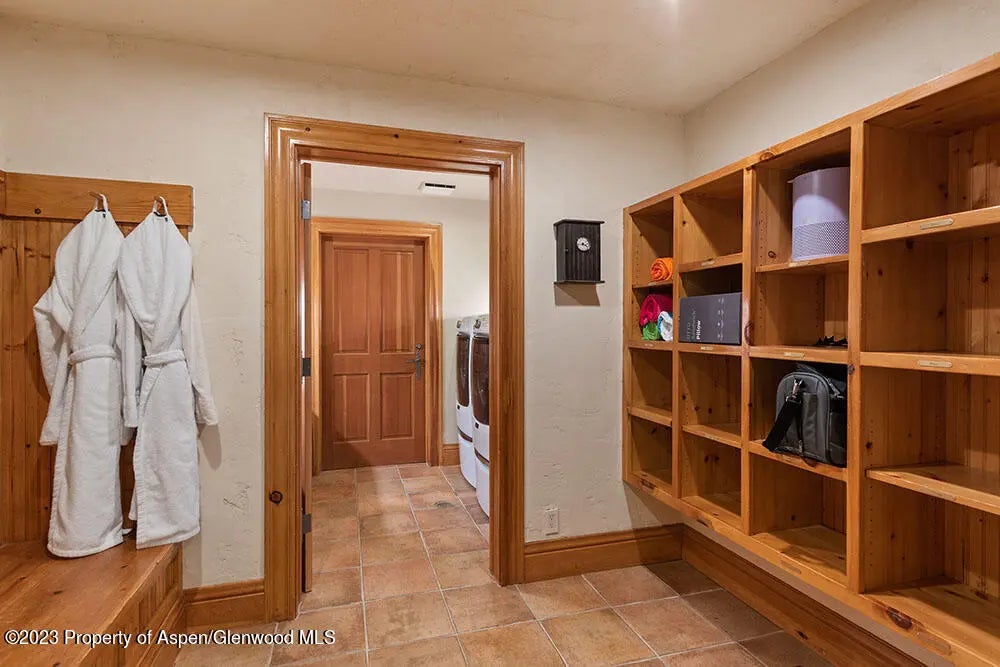 37 of 48 - 730 Bay Street, Aspen, CO