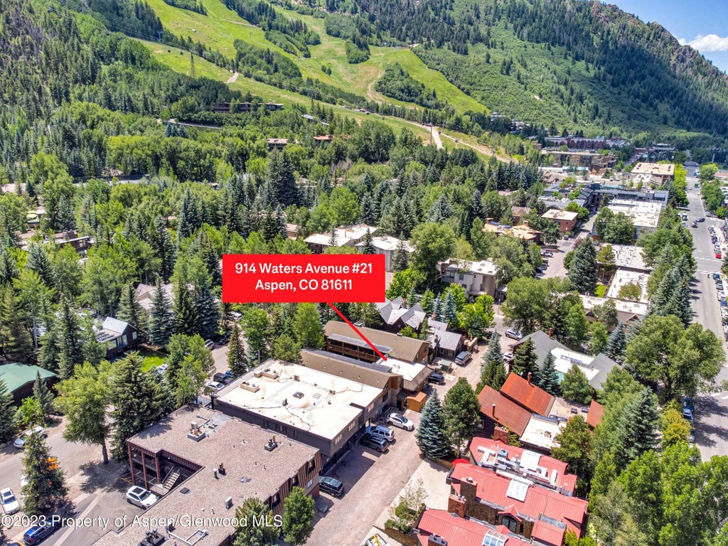 2 of 13 - 914 Waters Avenue 21, Aspen, CO
