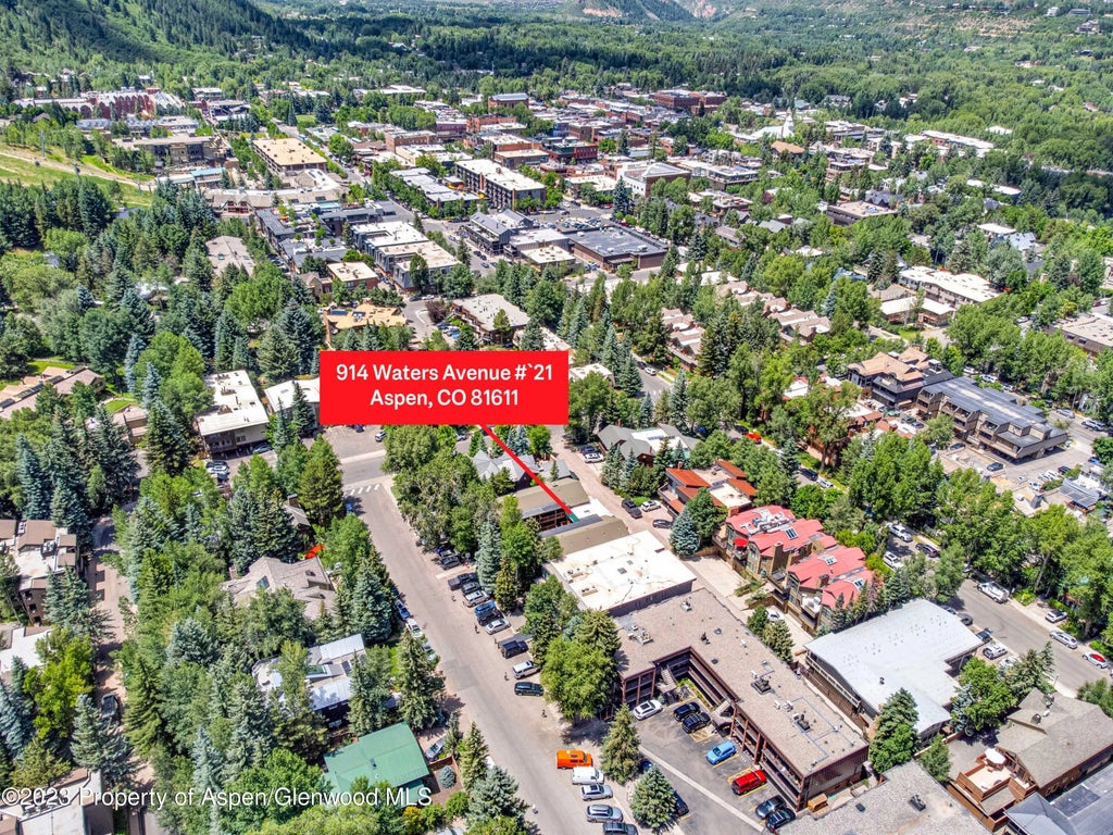 4 of 13 - 914 Waters Avenue 21, Aspen, CO