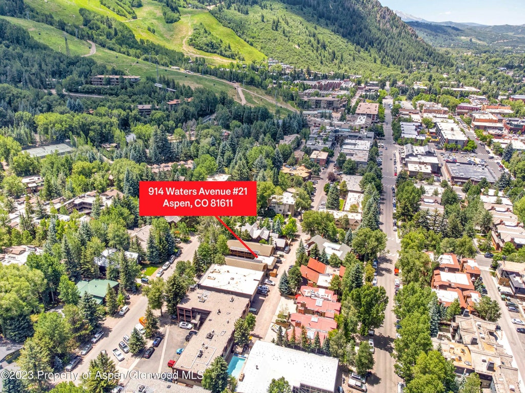 5 of 13 - 914 Waters Avenue 21, Aspen, CO