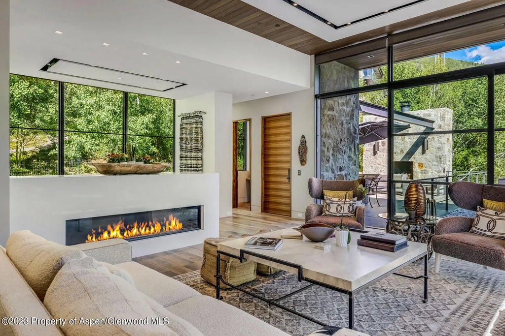 8 of 53 - 42705 Highway 82, Aspen, CO
