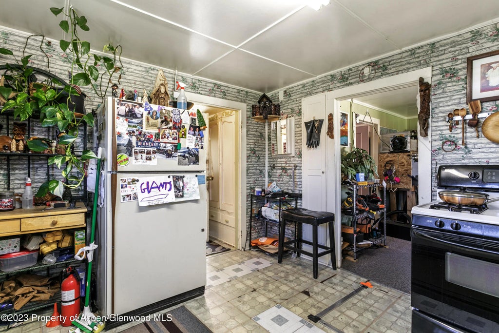 9 of 15 - 610 Elm Street, Leadville, CO