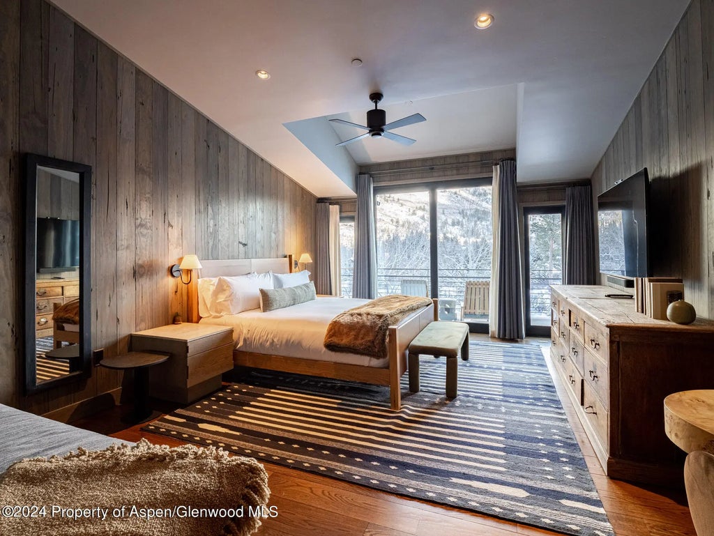 61 of 82 - 1490 Ute Avenue, Aspen, CO