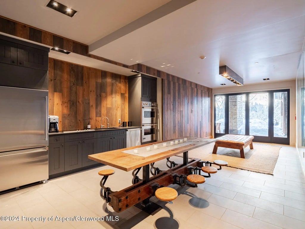 78 of 82 - 1490 Ute Avenue, Aspen, CO