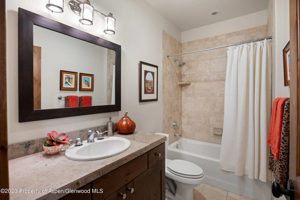 17 of 24 - 162 Juniper Trail, Carbondale, CO