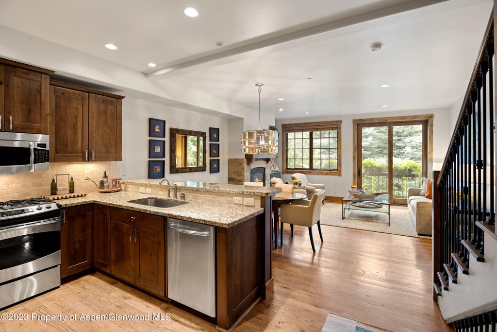 7 of 24 - 162 Juniper Trail, Carbondale, CO