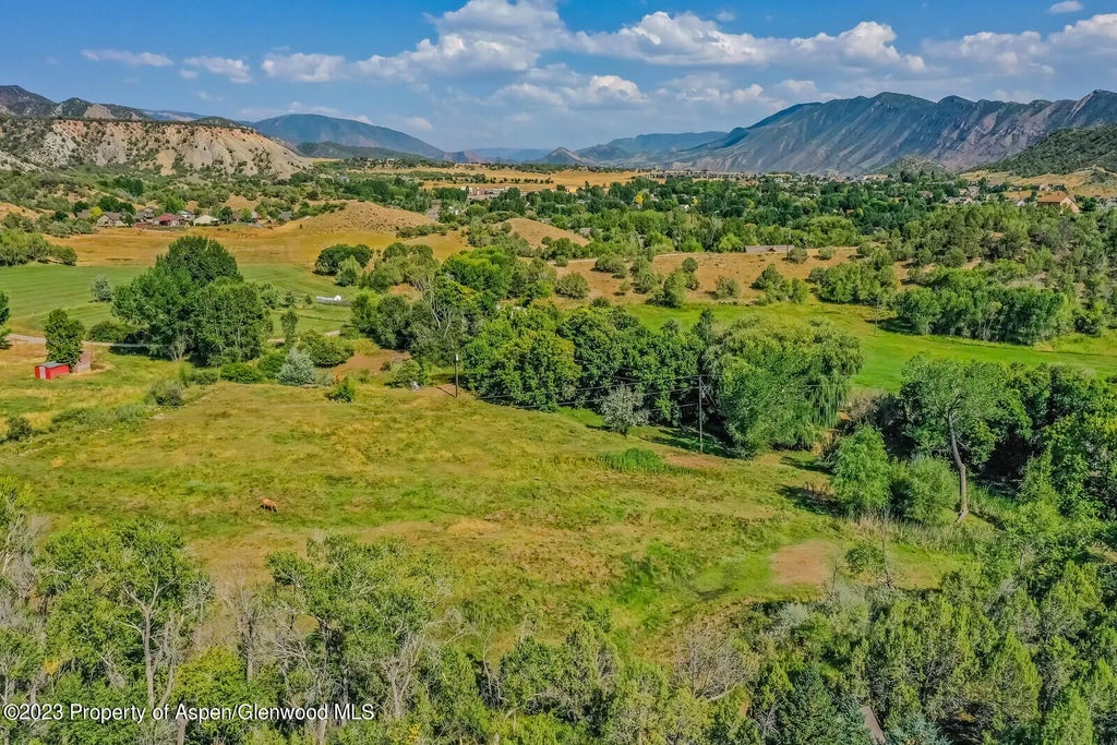 28 of 29 - 930 County Road 245, New Castle, CO