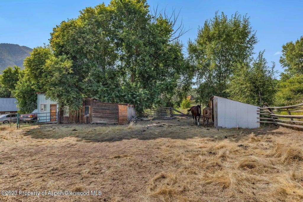 4 of 29 - 930 County Road 245, New Castle, CO