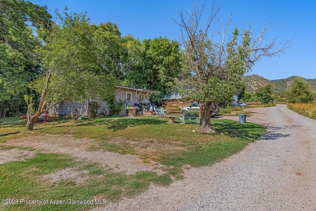 8 of 29 - 930 County Road 245, New Castle, CO