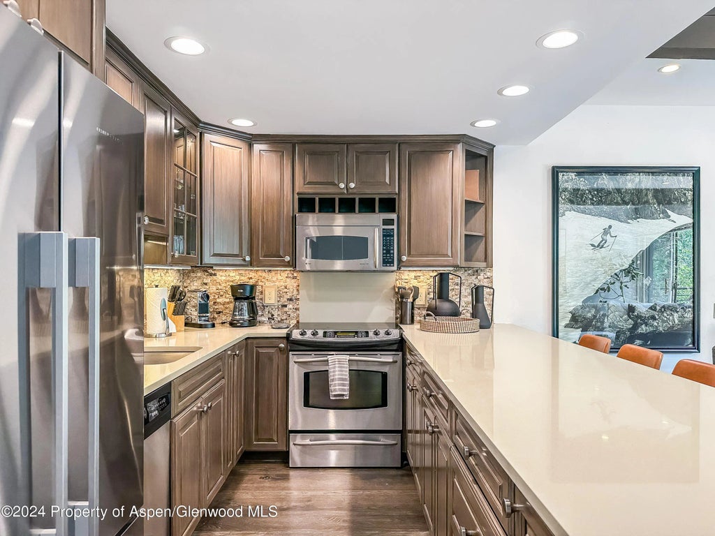 20 of 27 - 1039 E Cooper Avenue 17a, Aspen, CO