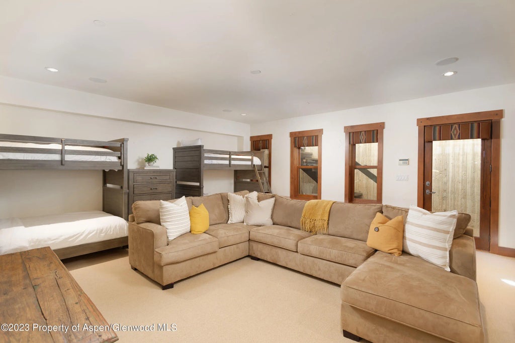 23 of 47 - 83 Exhibition Lane, Aspen, CO