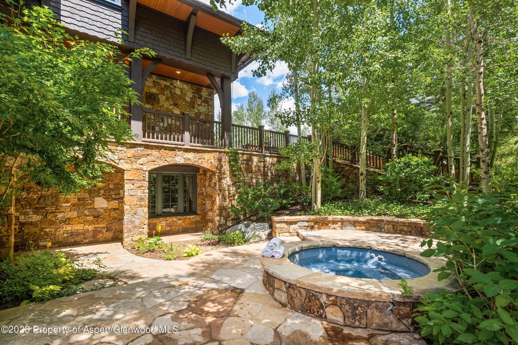 36 of 47 - 83 Exhibition Lane, Aspen, CO