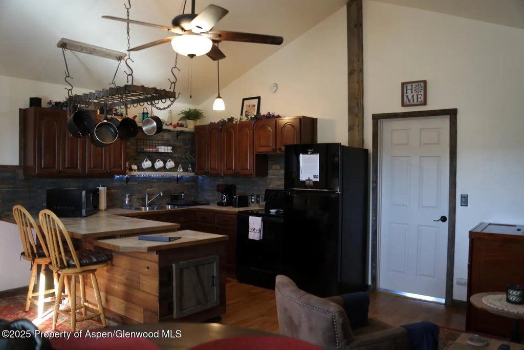 11 of 24 - 10341 Tongue Creek Road, Austin, CO