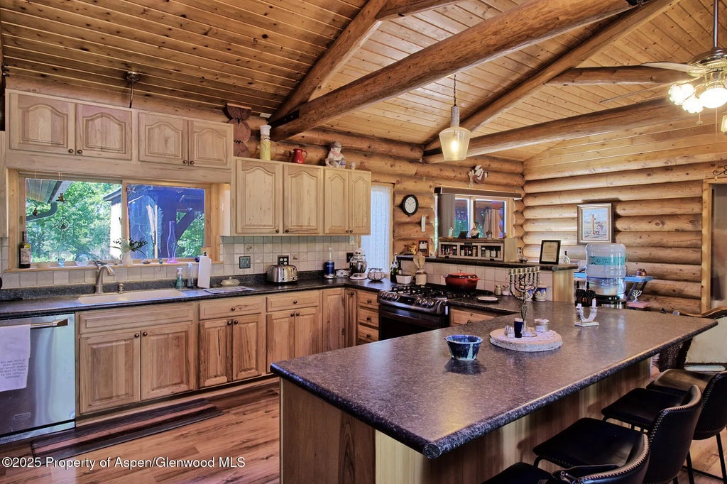 5 of 24 - 10341 Tongue Creek Road, Austin, CO