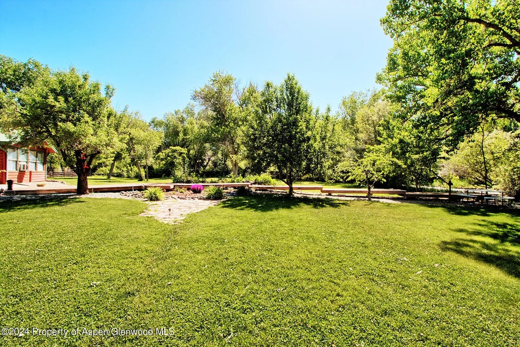 8 of 24 - 10341 Tongue Creek Road, Austin, CO
