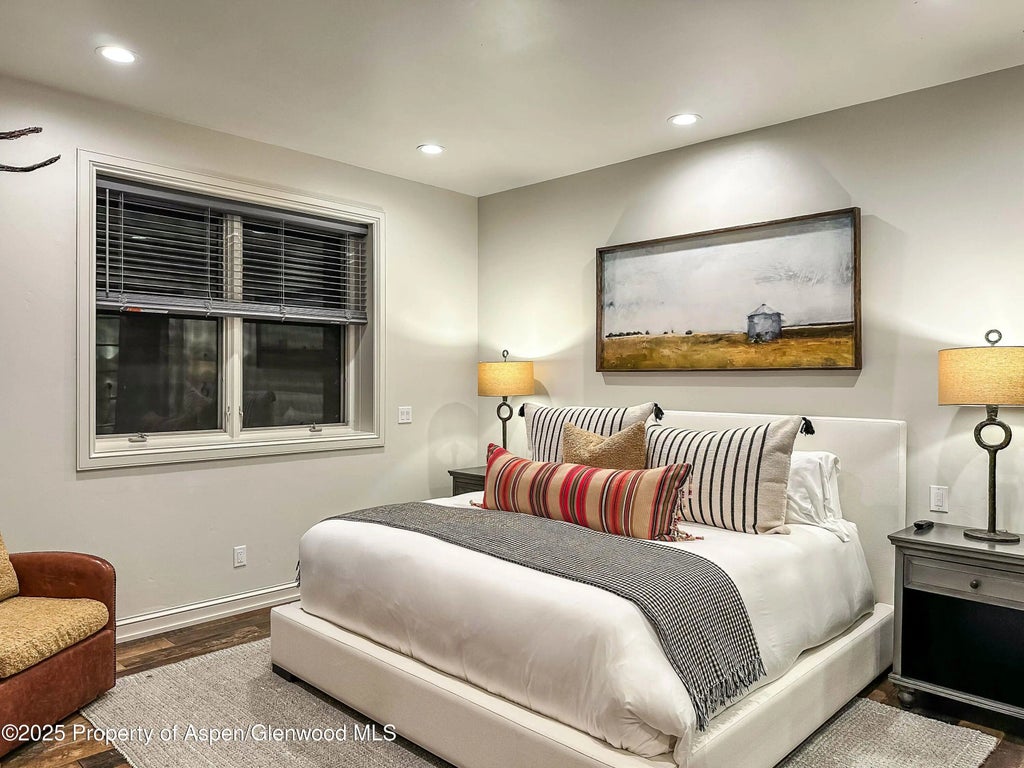 18 of 31 - 341 Park Avenue, Aspen, CO