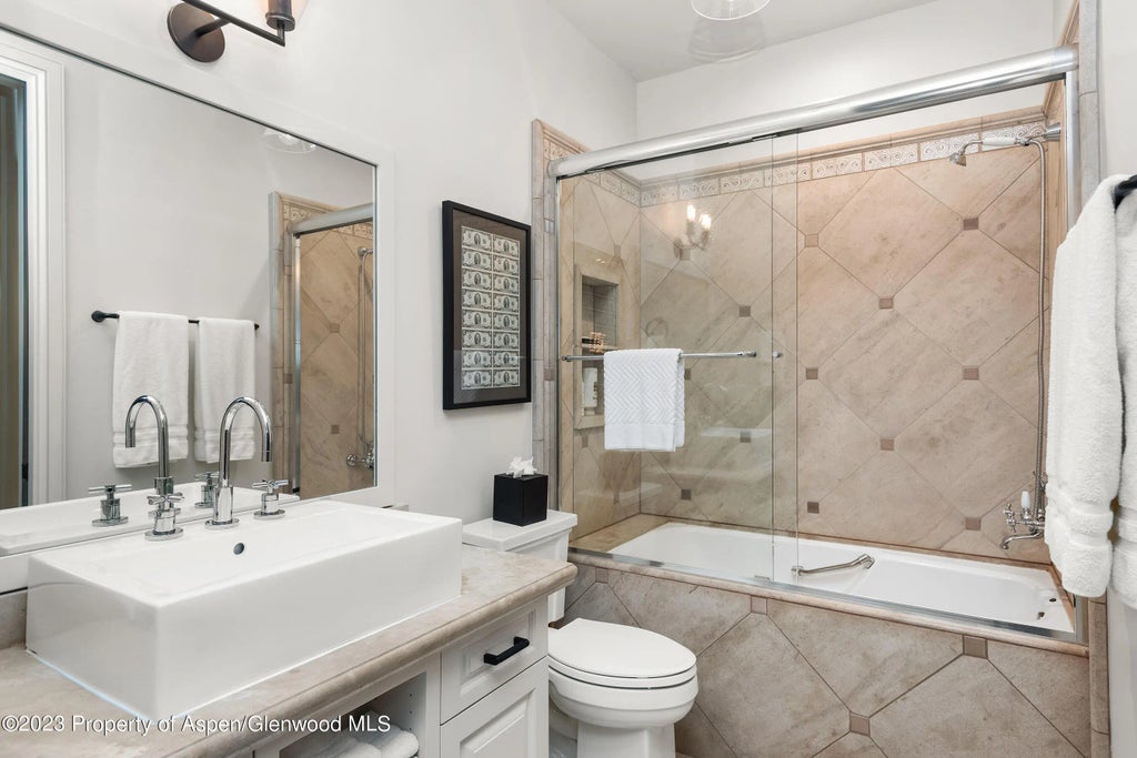 24 of 31 - 341 Park Avenue, Aspen, CO