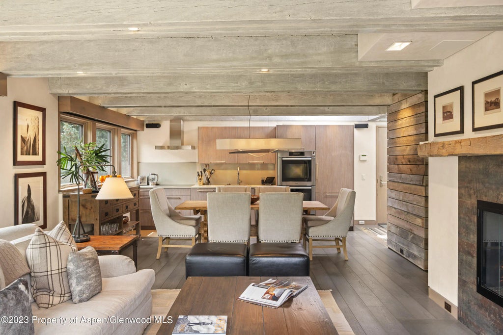 6 of 21 - 525 S Original Street Unit F, Aspen, CO
