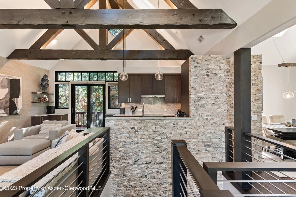 3 of 30 - 126 Park Avenue Unit 2, Aspen, CO