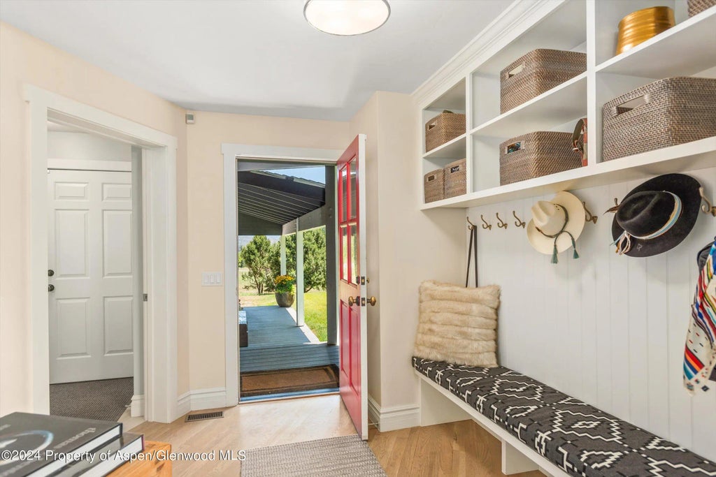 3 of 32 - 91 Alexander Avenue, Snowmass, CO