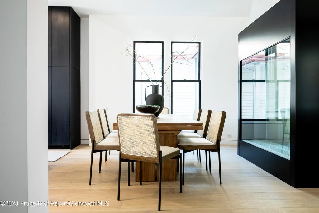 14 of 53 - 125 W Main Street, Aspen, CO