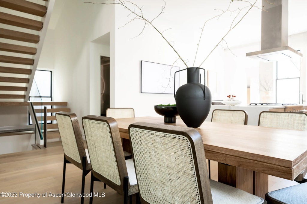 36 of 53 - 125 W Main Street, Aspen, CO