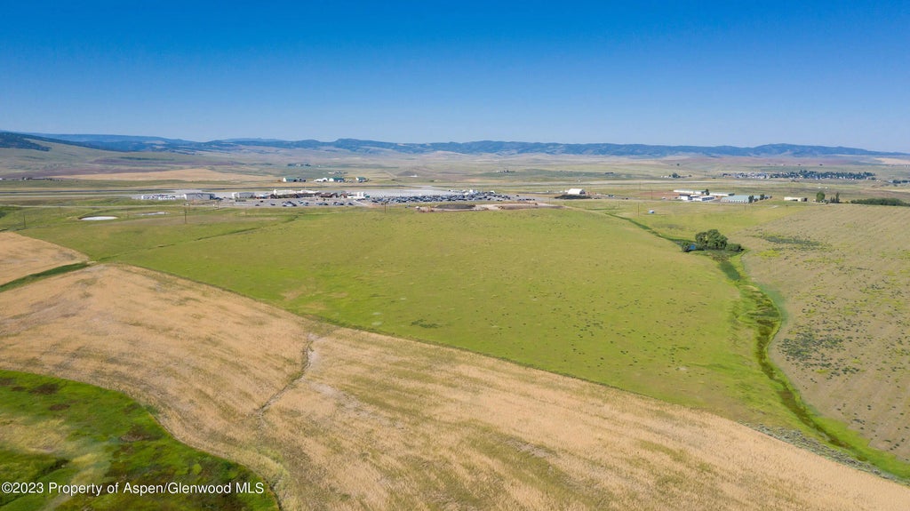 5 of 14 - 3190 Sky High Court, Hayden, CO