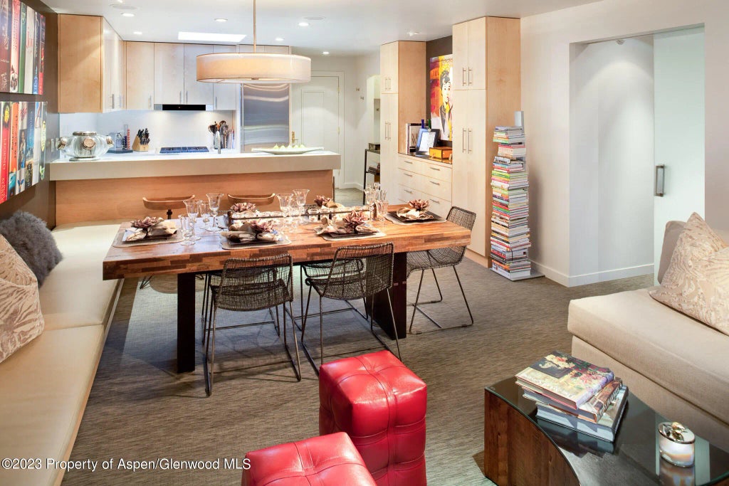 6 of 21 - 205 E Durant Avenue 3h, Aspen, CO