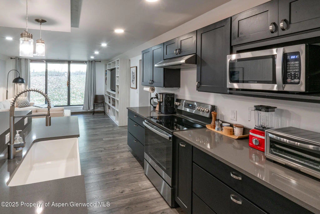6 of 17 - 1316 Vine Street, Aspen, CO