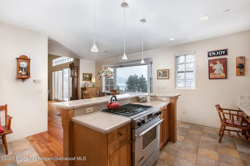 7 of 18 - 764 Promontory Lane, Basalt, CO