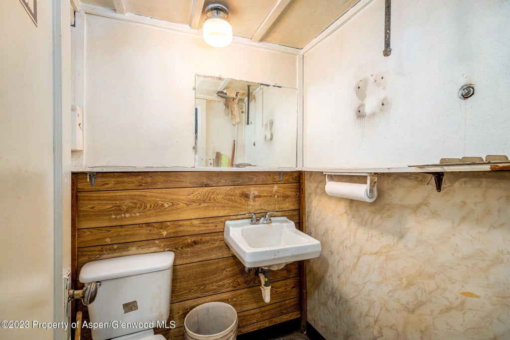 19 of 45 - 308 Yampa Avenue, Craig, CO