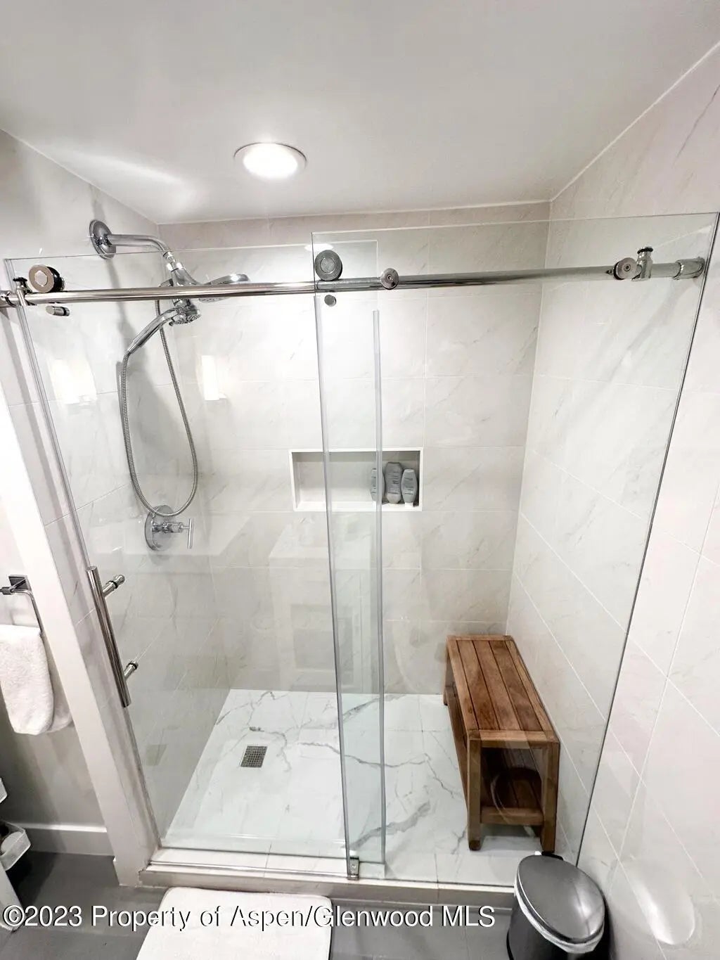 18 of 21 - 940 Waters Avenue 304, Aspen, CO