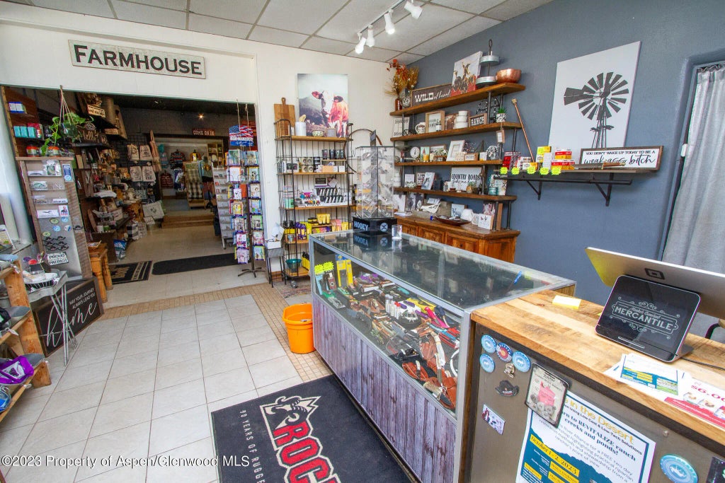 11 of 48 - 990 Market Street, Meeker, CO
