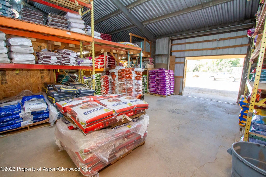 36 of 48 - 990 Market Street, Meeker, CO