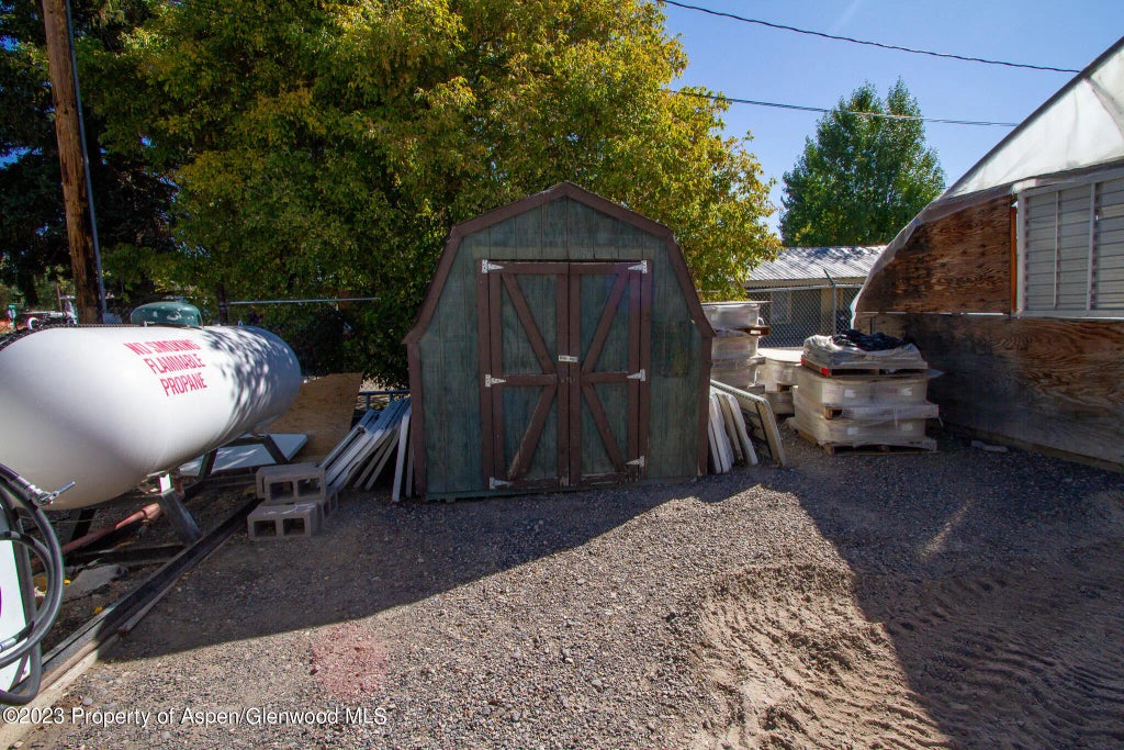 46 of 48 - 990 Market Street, Meeker, CO