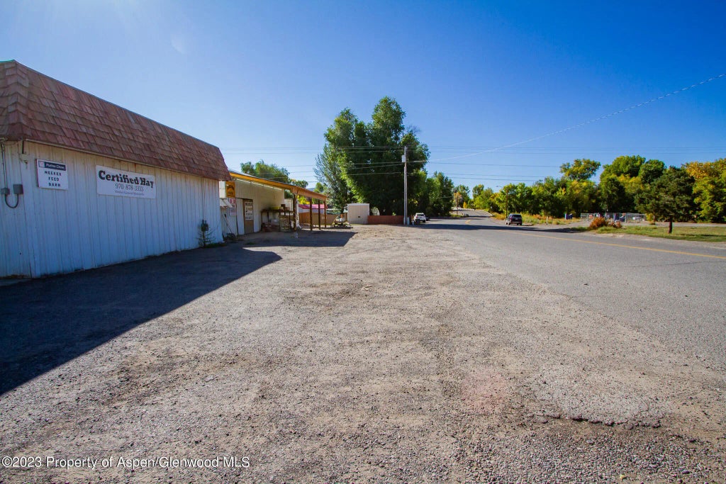 9 of 48 - 990 Market Street, Meeker, CO