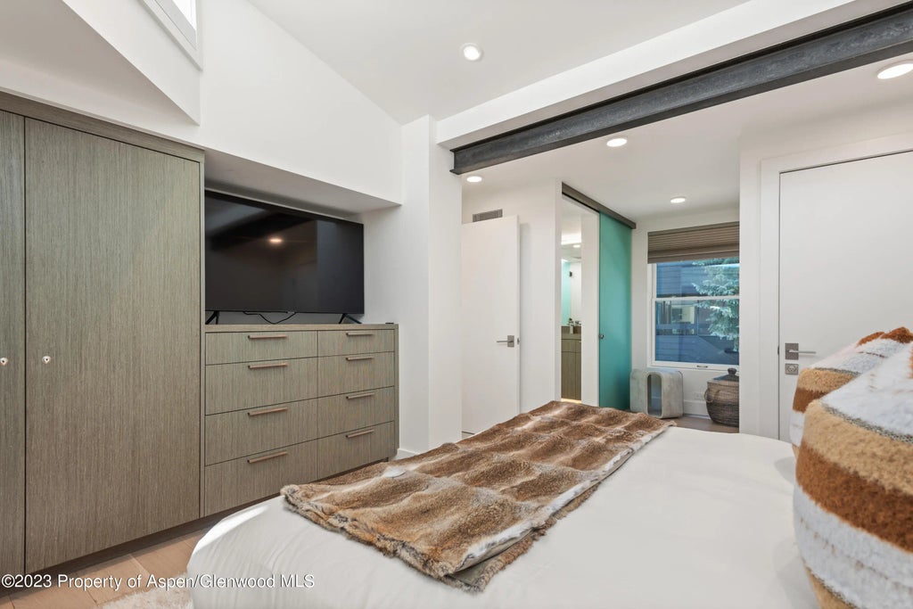 12 of 23 - 1001 E Cooper Avenue 1, Aspen, CO