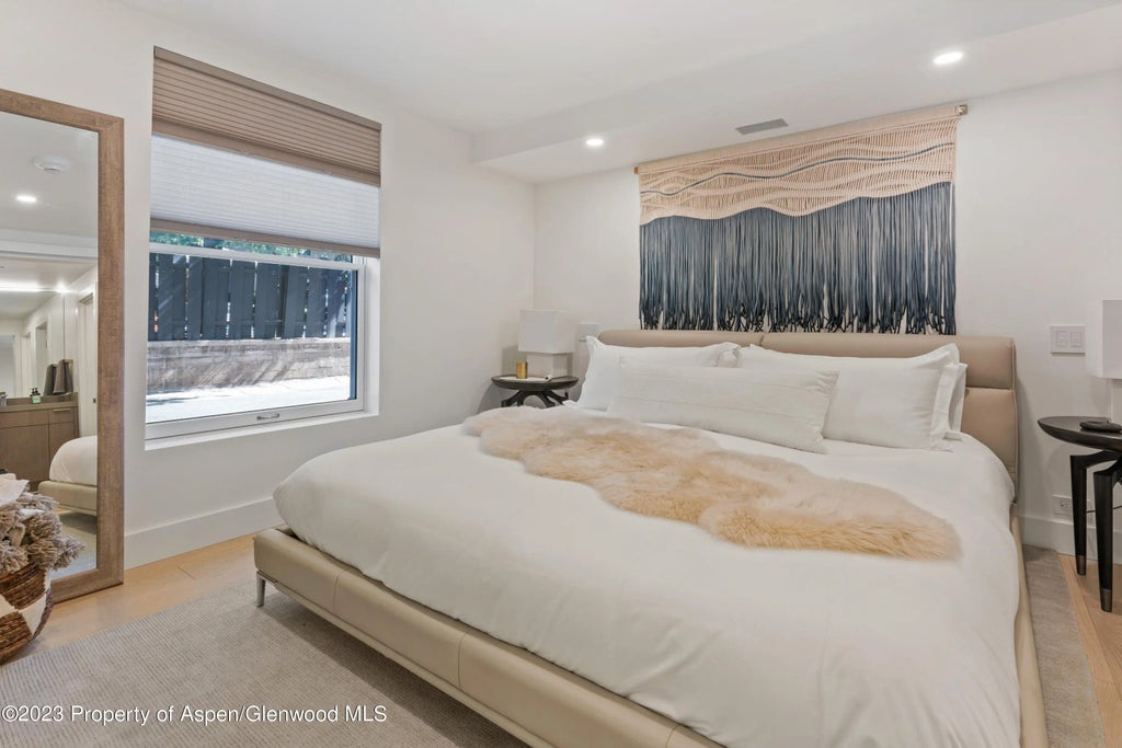 17 of 23 - 1001 E Cooper Avenue 1, Aspen, CO