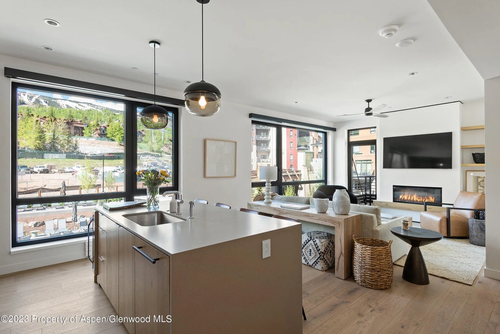 16 of 28 - 119 Wood Road 201, Snowmass Village, CO