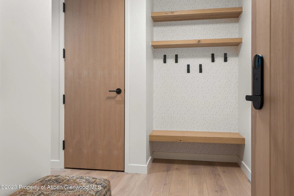 4 of 28 - 119 Wood Road 201, Snowmass Village, CO