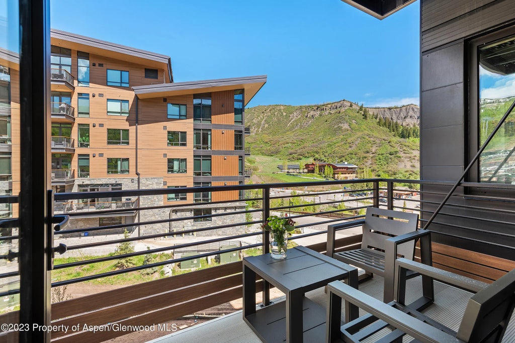 6 of 28 - 119 Wood Road 201, Snowmass Village, CO