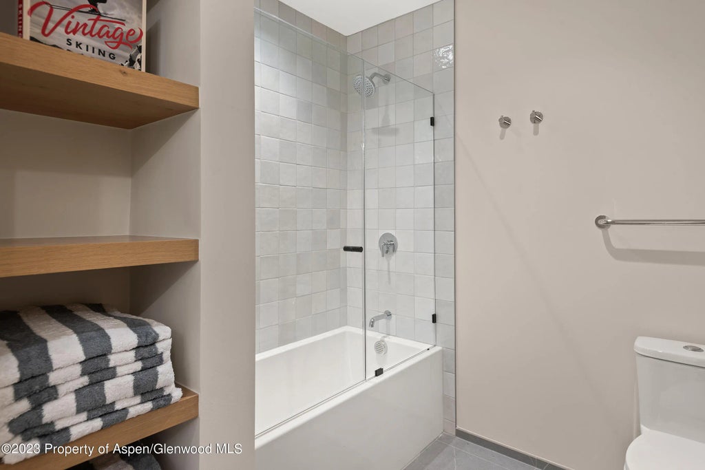 8 of 28 - 119 Wood Road 201, Snowmass Village, CO