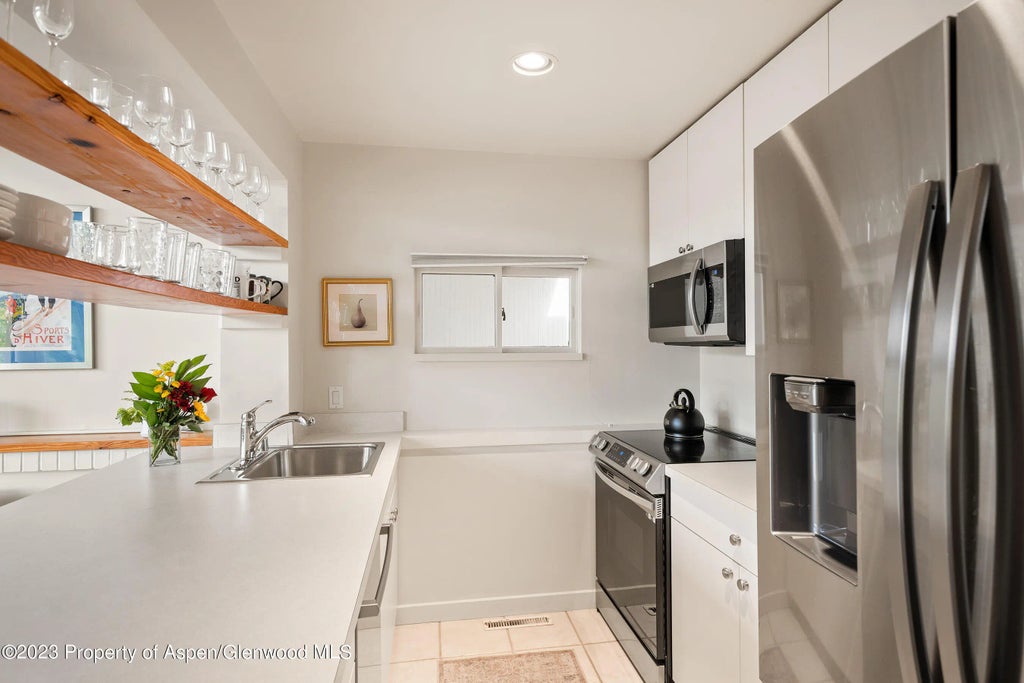 8 of 26 - 81 Meadows Trustee Road, Aspen, CO