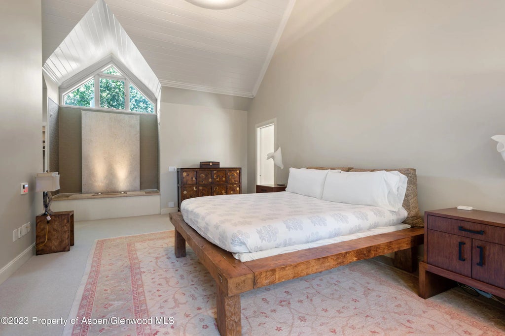 21 of 42 - 517 W North Street, Aspen, CO
